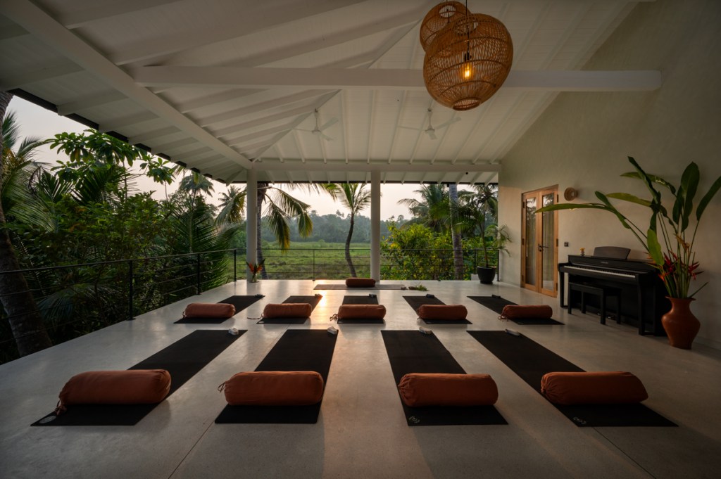 Yoga retreat Sri lanka holidays breathwork ice bath waterfall sauna jungle best place to go must see travel nature beach adventure ahangama flowground - house and yoga retreat home - ahangama, sri lanka -81-10327