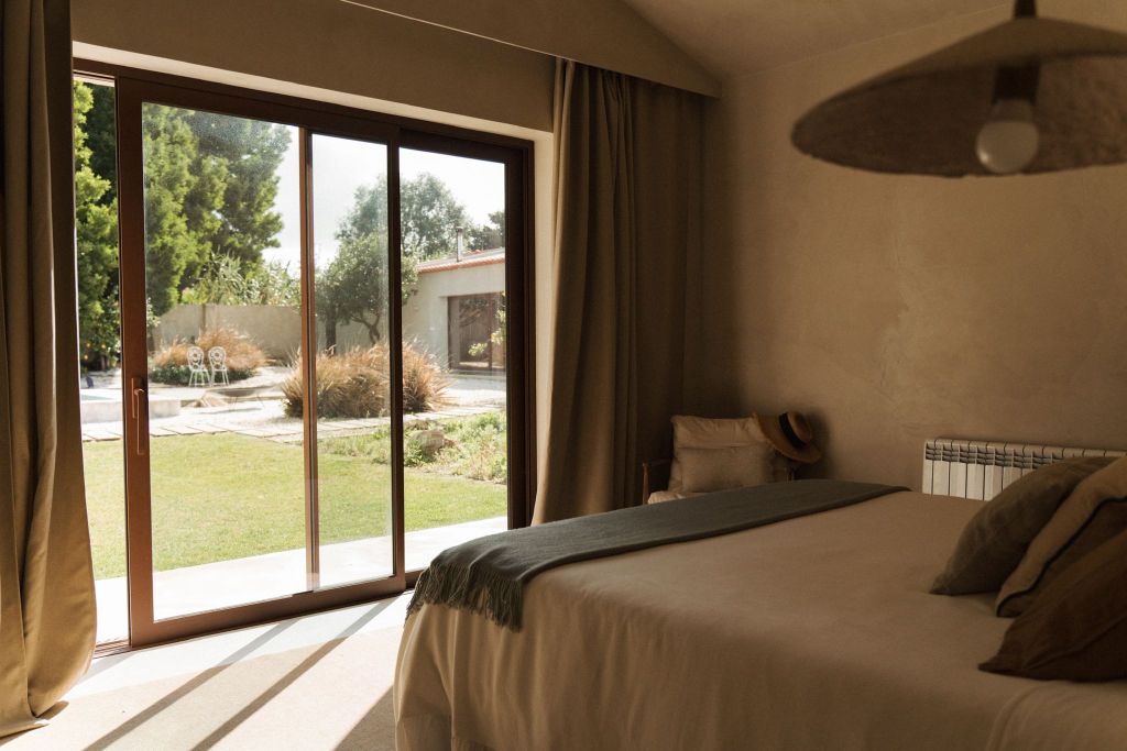 Portugal retreat surf retraite yoga blue mind travel outdoor nature best place must go